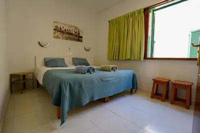 Cama o camas de una habitación en Stylish apartment with stunning sea view.