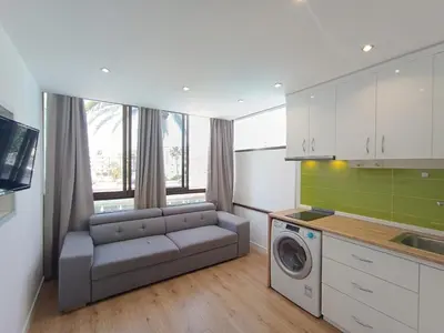 Una cocina o zona de cocina en koka vacations 308 Playa del inglés
