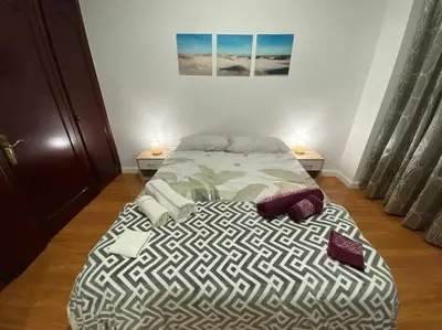 Cama o camas de una habitación en Sand & Sun - 2 Bedrooms Apartment 50m beach