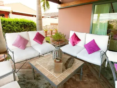 Zona de estar de Villa Lavanda by VillaGranCanaria
