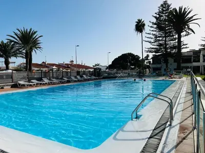 Piscina en o cerca de Los Balandros 117 by SunHousesCanarias
