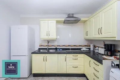 Una cocina o zona de cocina en Bungalow Olga, Playa del Inglés