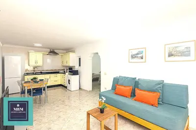 Una cocina o zona de cocina en Bungalow Olga, Playa del Inglés