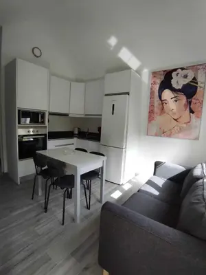 Una cocina o zona de cocina en Modern Garden Chalet 3 BR by Canarias prime homes