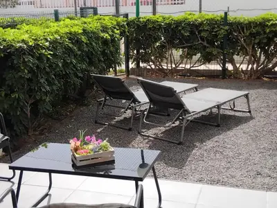 Jardín al aire libre en Apto Sol y Mar