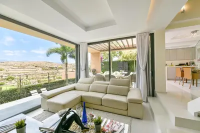 Zona de estar de Los Lagos 31 by VillaGranCanaria