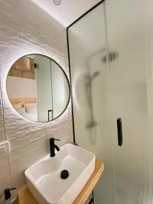 Un baño de La Puebla Rooms