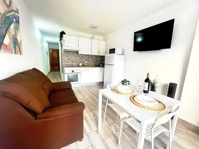 Una cocina o zona de cocina en Holiday Vibes in Playa del Inglés