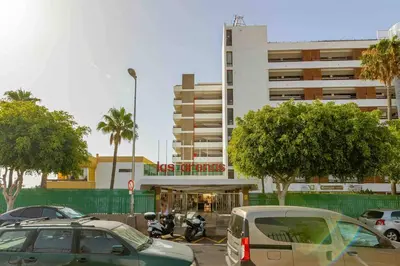 Edificio en el que se encuentra el apartamento