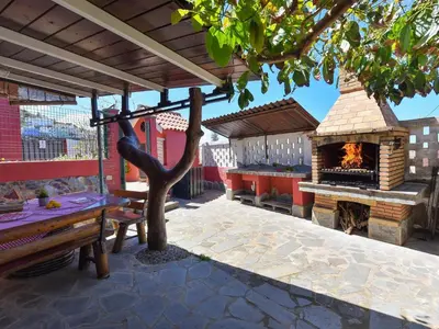 Un balcón o terraza de Belvilla by OYO Villa Arucas 10