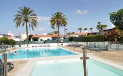Piscina en o cerca de Las Tartanas 110-1-2