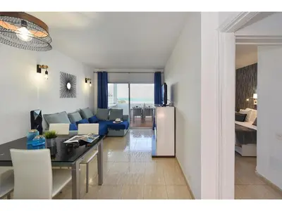 Zona de estar de Belvilla by Oyo Apartment Aida 202