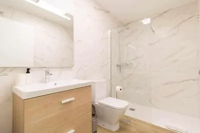 Un baño de Arrecife Canteras Apartment