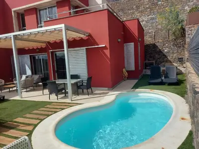 Piscina en o cerca de Villa Vista Golf Salobre - Maspalomas self-sufficient with pool heating