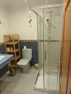 Un baño de As de guía, playa de las canteras Vv