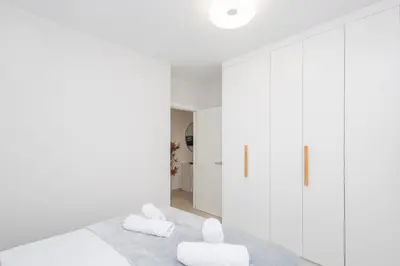 Cama o camas de una habitación en 2BR New Pretty Home next to Las Canteras Beach