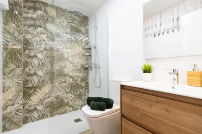 Un baño de SWEET PARADISE 304 by Homestaygrancanaria