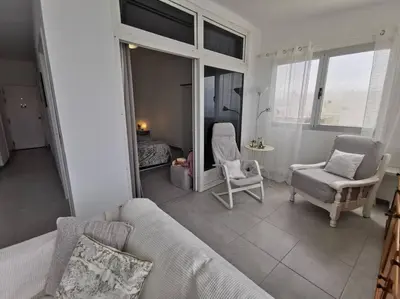 Zona de estar de Canteras, La Puntilla, Casa de playa sobre el mar