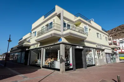 Edificio en el que se encuentra el apartamento