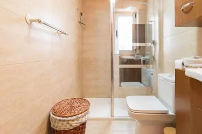Un baño de Oli Coral Canteras