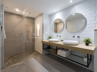 Un baño de Salobre Golf Villas Tabaibas