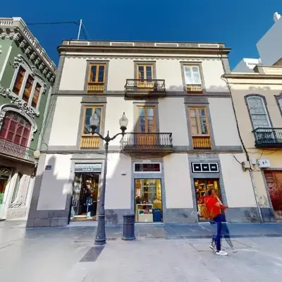 Triana Rooms EH