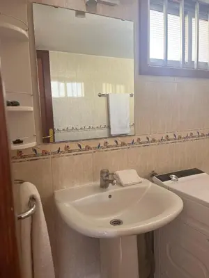 Un baño de Yumbo Appartamenti Las Camelias Playa del Inglés