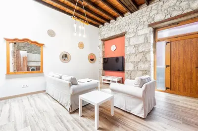 Una televisión o centro de entretenimiento en CASA EL ROQUE