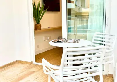 Plano de Apartamento renovado cerca de la playa