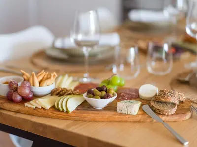 Comida en o cerca de este apartamento
