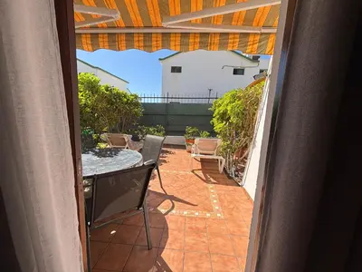 Un balcón o terraza de Casa Adel vibbecanarias Maspalomas