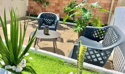 Jardín al aire libre en Las Brisas 1 by SunHousescanarias