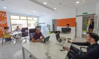 Clientes alojados en Living Las Canteras Homes - MODERN OCEANFRONT