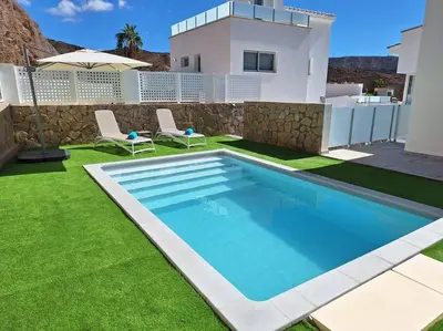 Piscina en o cerca de Malibú Mogán Secret Pool Villa - Piscina privada y climatizada - Exclusive Heated Pool