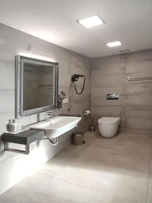 Un baño de VillasRoyale Diamante - A Diamond to Discover!