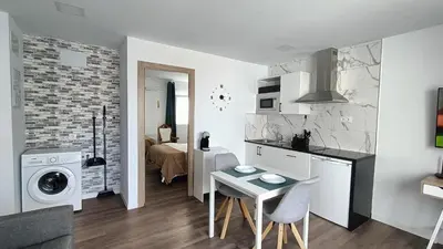Una cocina o zona de cocina en The Greey's House, Telde