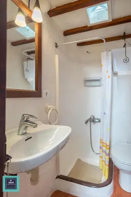 Un baño de Strelitzia Estudio Agaete