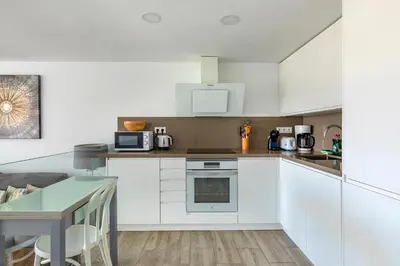 Una cocina o zona de cocina en Playa del Ingles - Paraiso