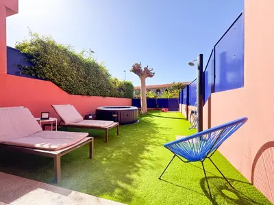 Jardín al aire libre en Meloneras Ocean Escape by CanaryScape with jacuzzi