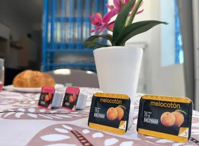 Comida en o cerca de este apartamento