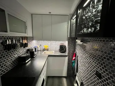Una cocina o zona de cocina en Yumbo-Europa Apartamentos