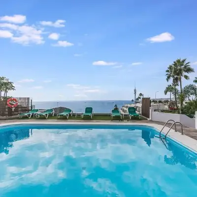 Corona Rosa Ocean View