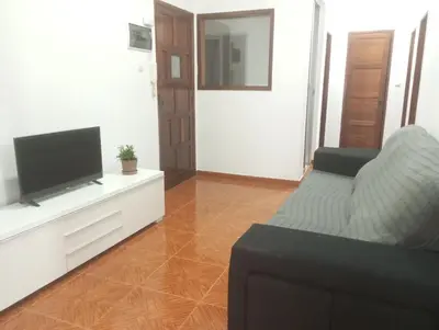 Una televisión o centro de entretenimiento en CLARET LAS PALMAS DE GRAN CANARIA CITY