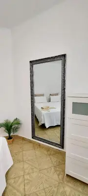 Cama o camas de una habitación en Ten Minutes From Airport - 1