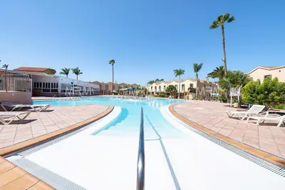 Piscina en o cerca de Maspalomas Green Club