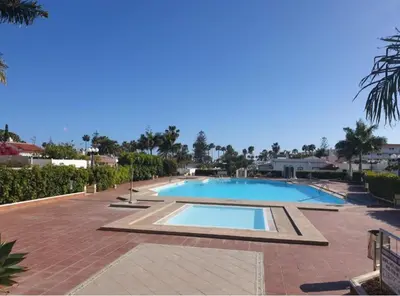 Piscina en o cerca de Villa Solycan 15
