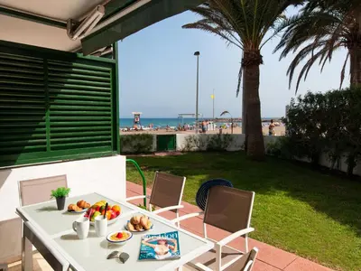 Un balcón o terraza de Apartment Las Burras by VillaGranCanaria