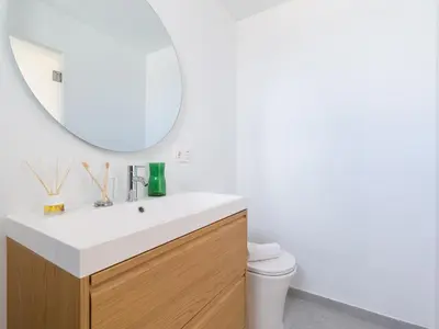 Un baño de Shabolo Apartments Las Palmas