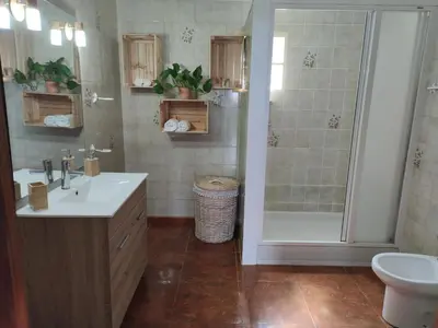 Un baño de Finca El Cercadillo