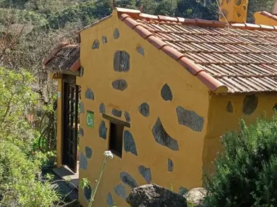 Edificio en el que se encuentra la casa o chalet